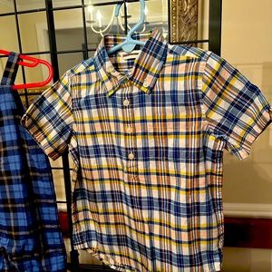 Size 3 toddler button up plaid short sleeve shirt